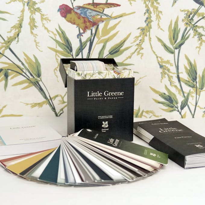 Little Greene lanciert neues Farbfächer-Deck